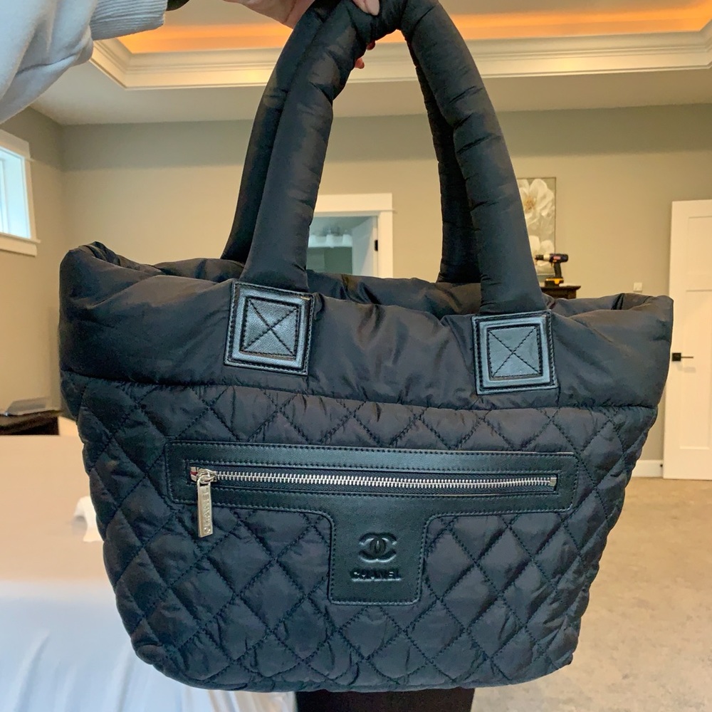 Beautiful designer bag!